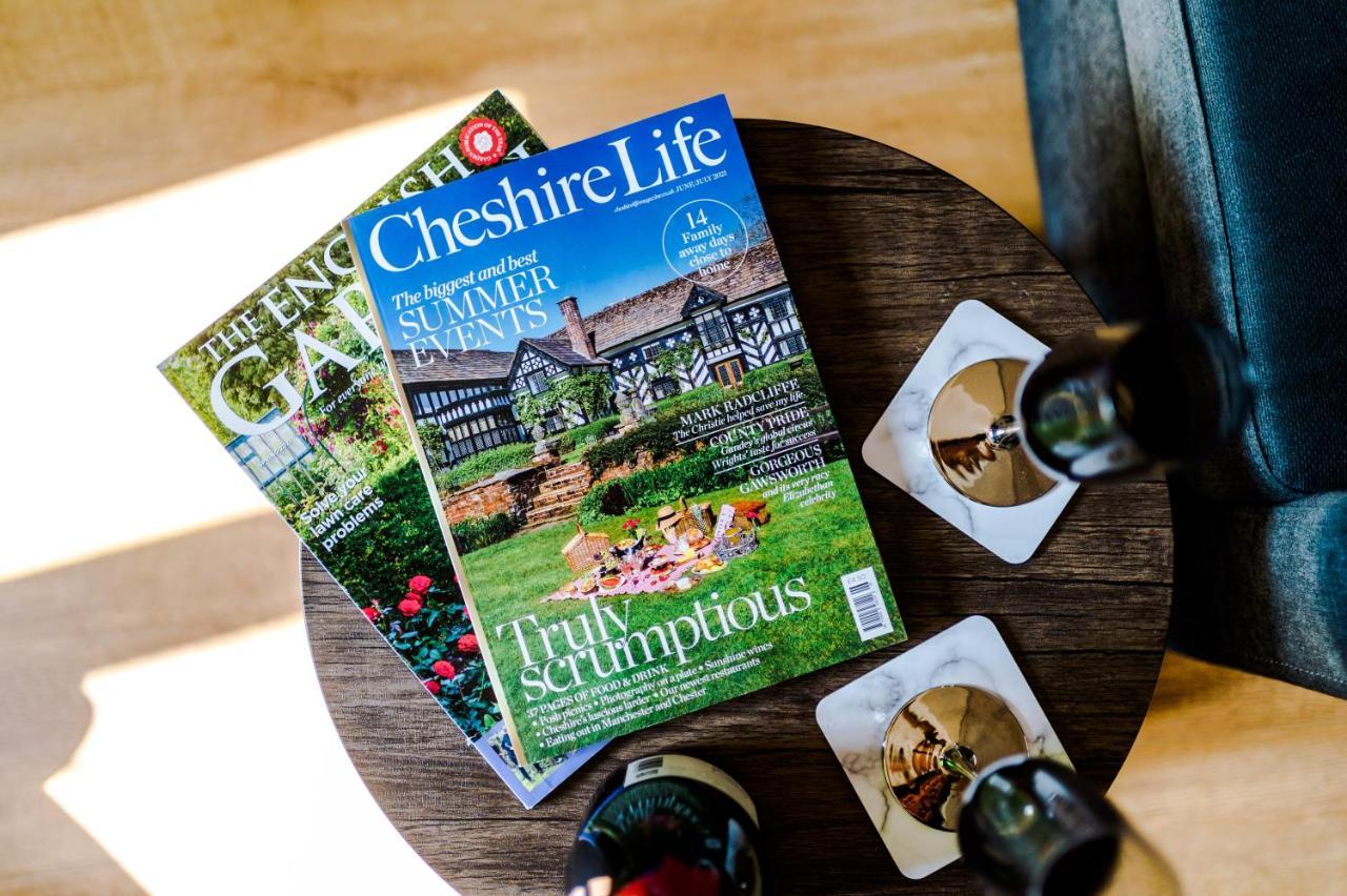 Stylish Chester City Centre Apartment By 53 Degrees Property, Ideal For Couples & Business Professionals - Sleeps 4 ภายนอก รูปภาพ